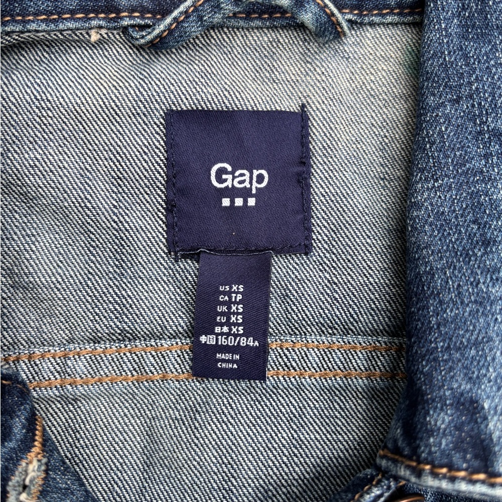 GAP Classic Blue Denim Jacket size XS - Picture 3 of 9